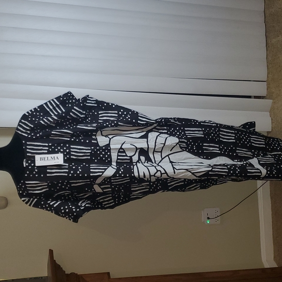 Mud Print Kaftans - Picture 3 of 3